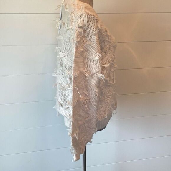 525 Fringe Cardigan Sweater In Bare Size Large Ivory Off White V- Neck B… - Picture 4 of 9
